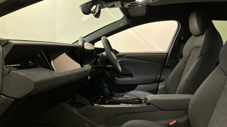 Audi A6 270kW Performance 100kWh S Line 5dr Auto Electric Estate